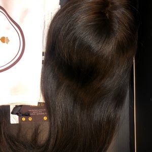 16”-18” Light Volume hair topper.